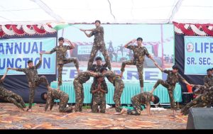 Screenshot 2025 11 22 20 51 47 149 Com.whatsapp 300x189