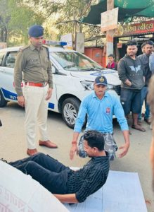 Screenshot 2025 12 16 11 37 24 593 Com.whatsapp 219x300