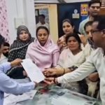 मुलताई नगर पालिका अध्यक्ष की कुर्सी पर पहले कांग्रेस, फिर बीजेपी, फिर कांग्रेस, दोनों पार्टी वॉलीबॉल फुटबॉल बनी, कभी इसके पाले में कभी उसके पाले में,  नीतू परमार ने न पा अध्यक्ष की कमान संभाली ,वर्षा गढेकर सुप्रीम कोर्ट का दरवाजा खटखटाएंगी